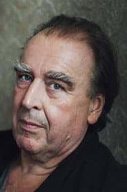 Oliver NĂ€gele