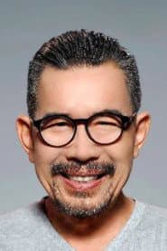 Charat Fuengarom