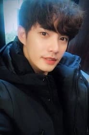 Kyung Lee
